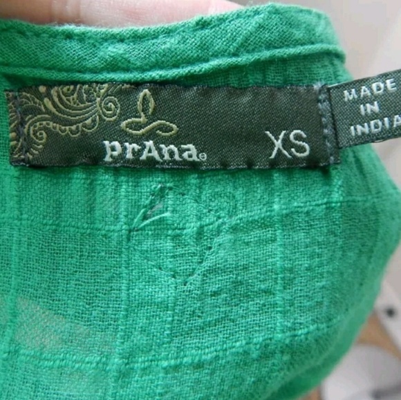 prAna Jardin Dobby Check Top Green - Picture 4 of 5
